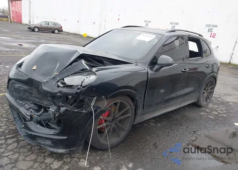 2013 Porsche Cayenne Gts из США, поврежденный, VIN WP1AD2A27DLA72322